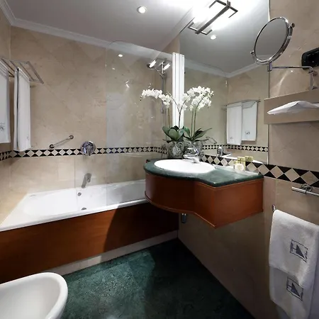 Eurostars Astoria 3* Μάλαγα
